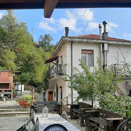 Ferienwohnung La Tana Dei Conigli Serra Rocco Exterior foto